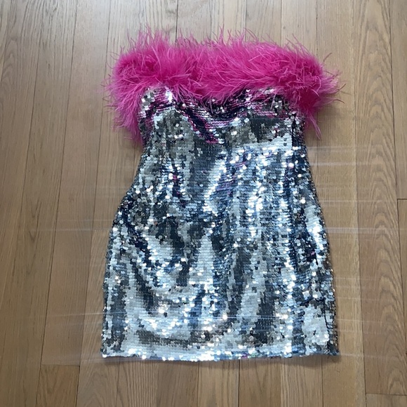 Nadine Merabi Cindy Dress Free Shipping 🆓 - Picture 4 of 9